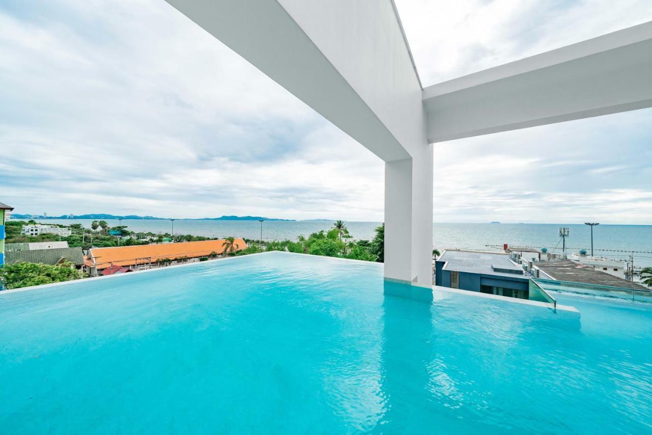 Pattaya Aeras Condotel Pantai Jomtien Luaran gambar