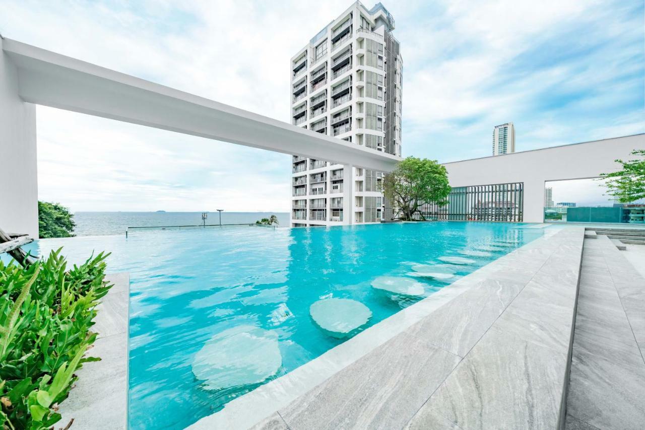 Pattaya Aeras Condotel Pantai Jomtien Luaran gambar