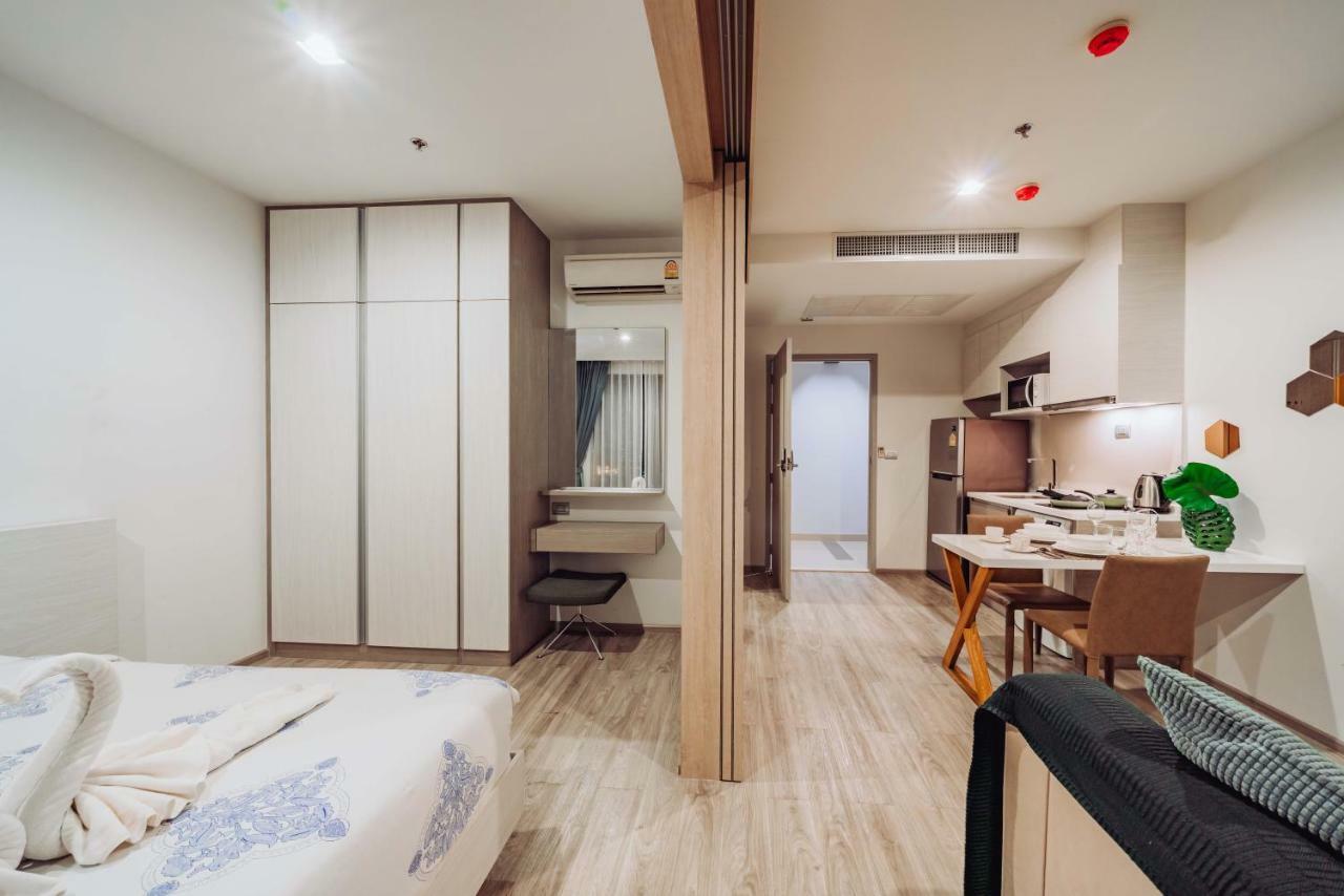 Pattaya Aeras Condotel Pantai Jomtien Luaran gambar
