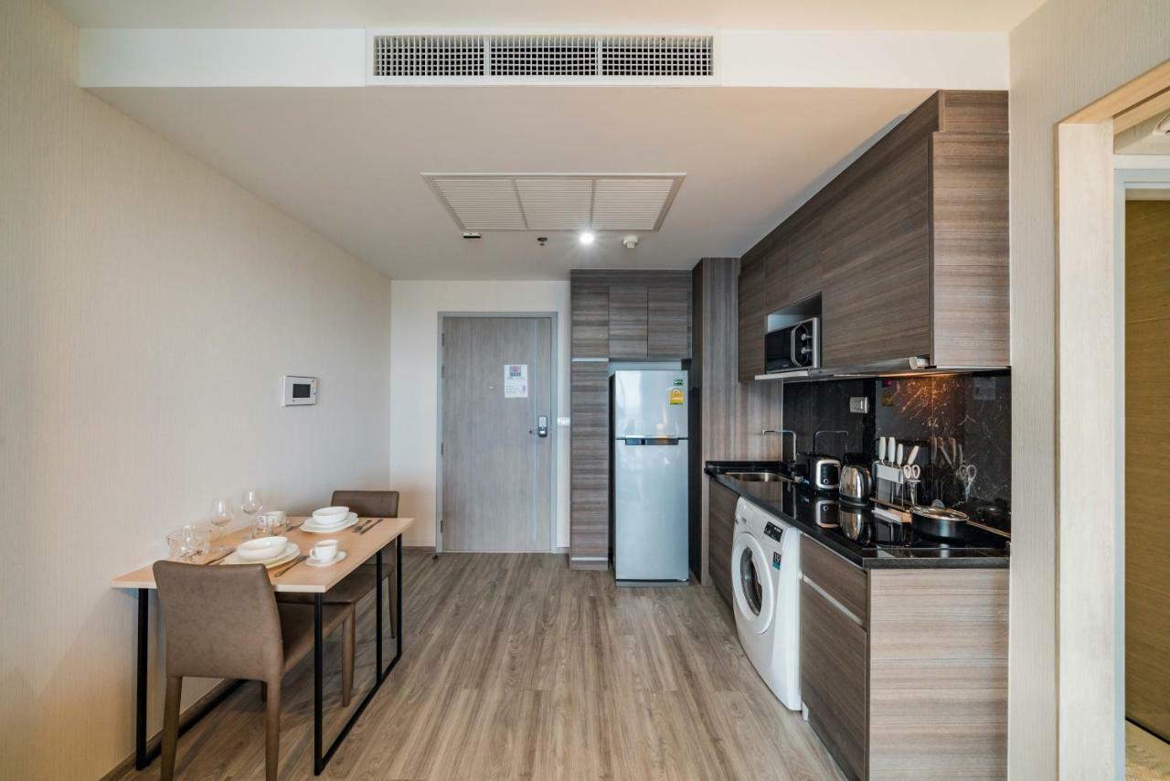 Pattaya Aeras Condotel Pantai Jomtien Luaran gambar