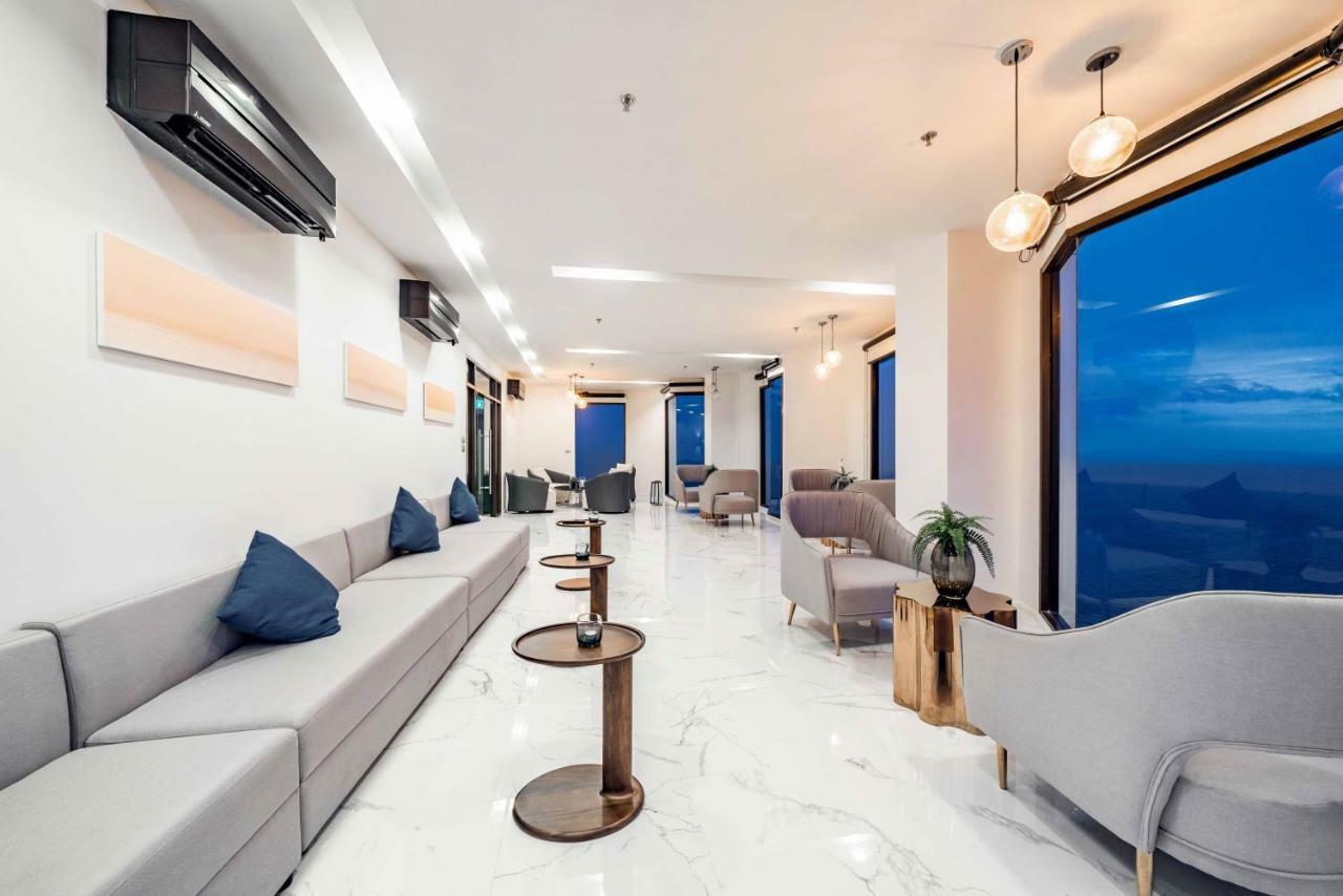 Pattaya Aeras Condotel Pantai Jomtien Luaran gambar